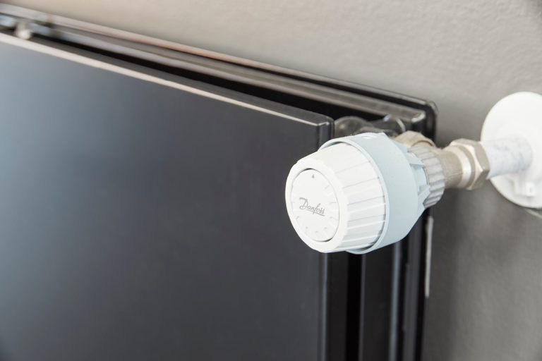 Thermostats How do they work, what types are there, and are they