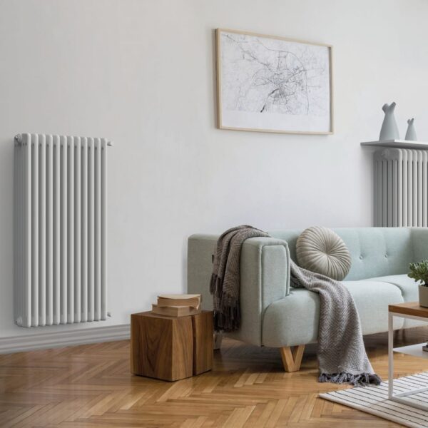 Keta Horizontal radiator in livingroom