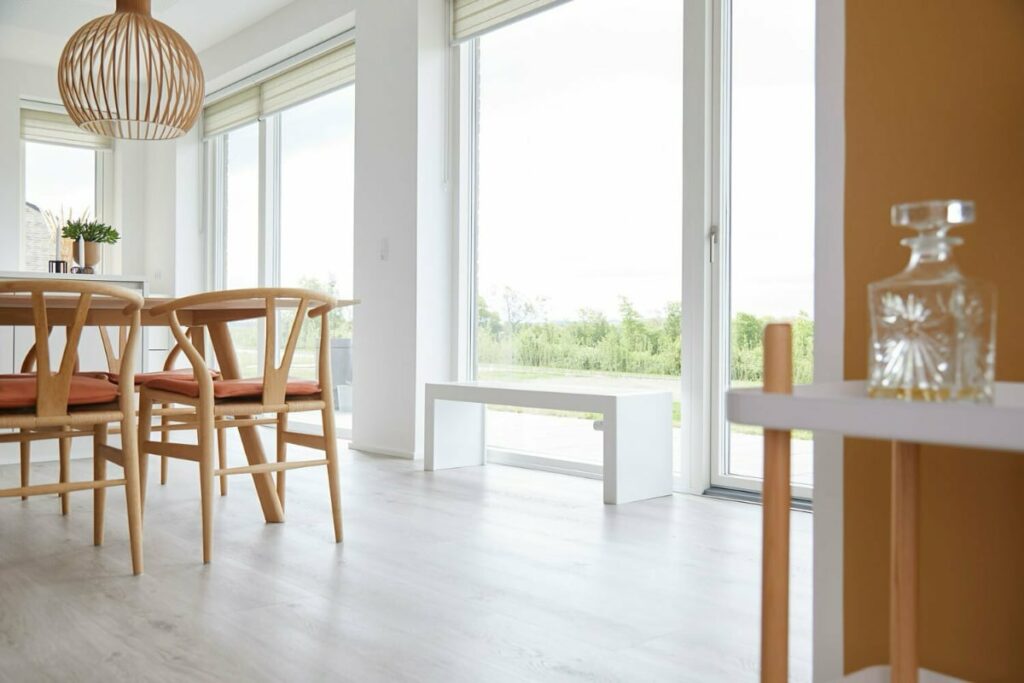 Novus bench radiator in kitchen